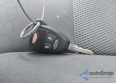 2010 Dodge Avenger Sxt z USA, uszkodzony, nr VIN 1B3CC4FB5AN209759